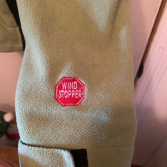 Ladies North Face Jacket - Picture 2 of 5